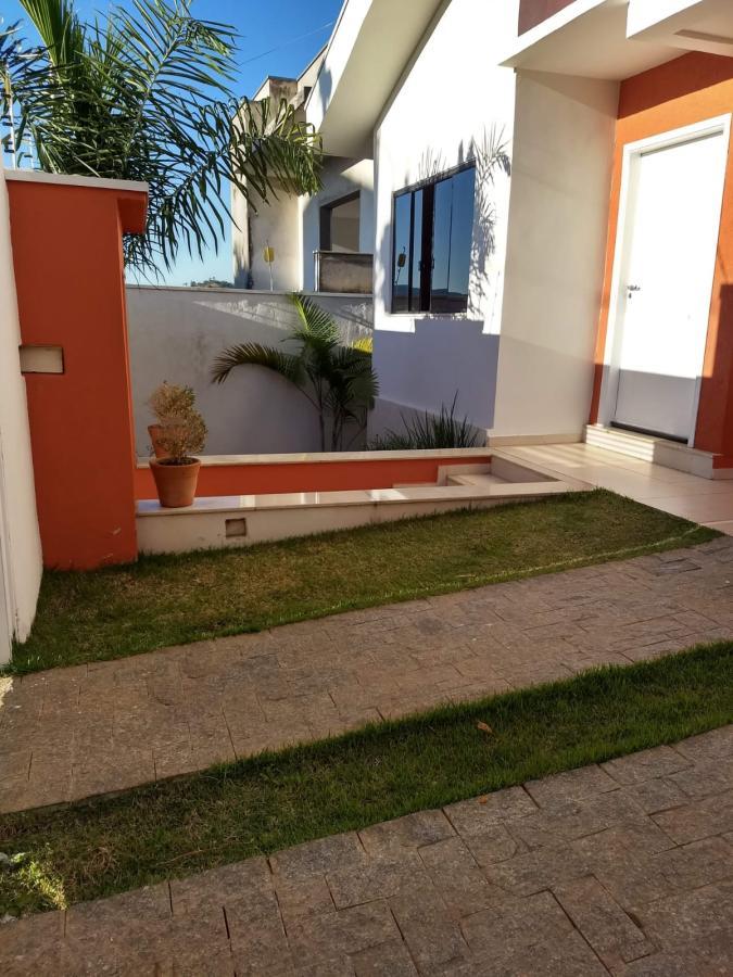 Casa para Venda Pouso Alegre MG bairro Ibirá 3 dormitórios sendo